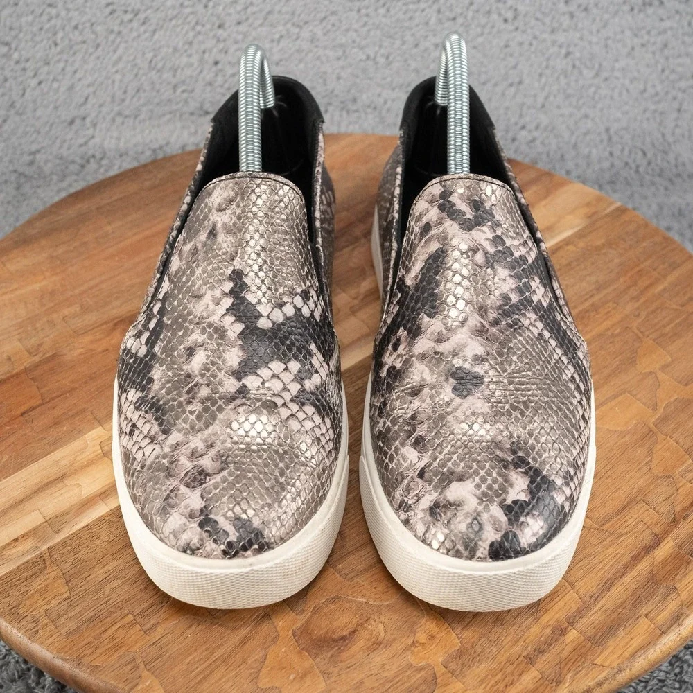 Cole Haan W19258 Womens Grand Series Slip On Shoes Sneakers Gray Snake 9.5‎ B